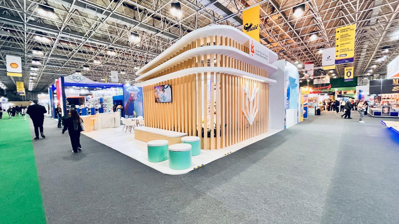 Stand Bienal do Livro (Sharjah) - Imagem 2